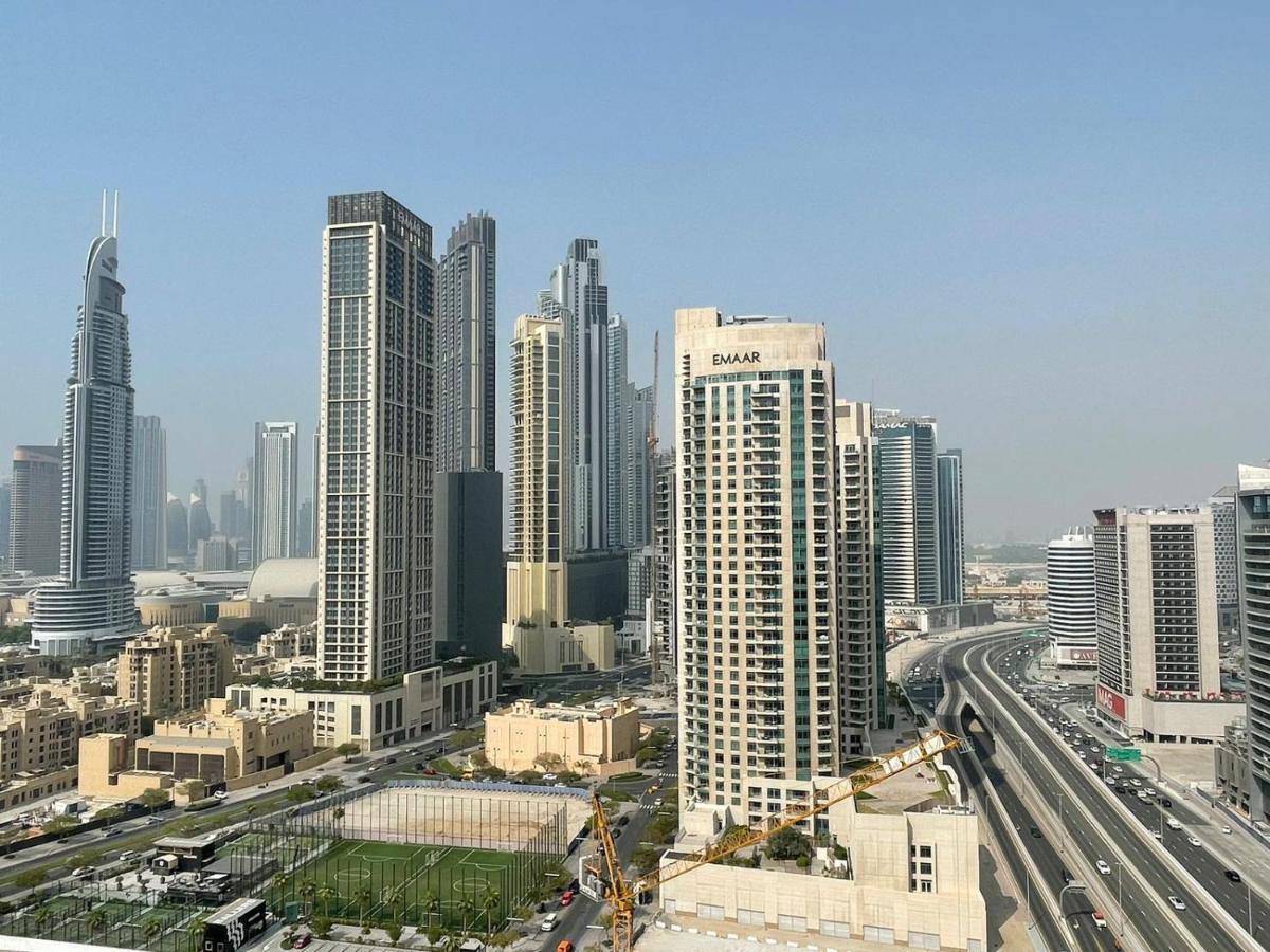 Magnificent - Damac Distinction Downtown Appartement Dubai Buitenkant foto