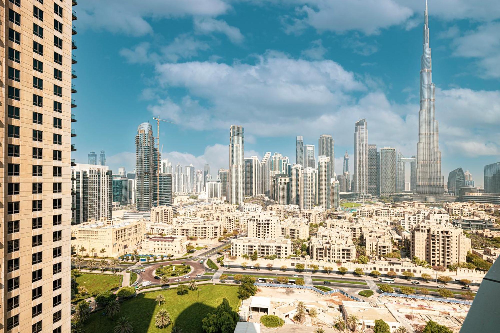 Magnificent - Damac Distinction Downtown Appartement Dubai Buitenkant foto