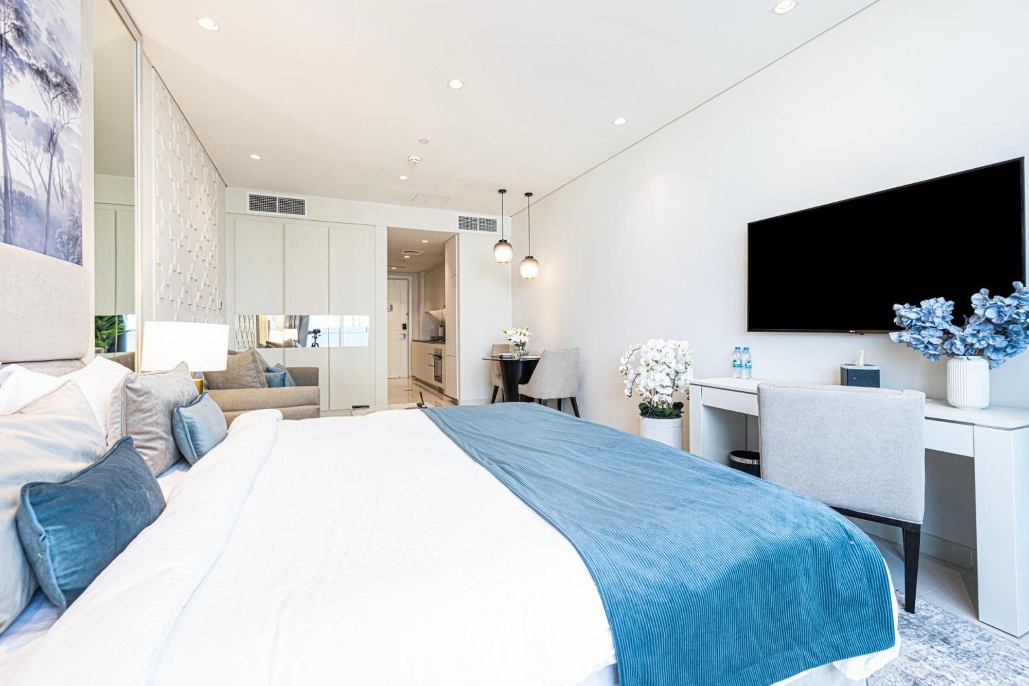 Magnificent - Damac Distinction Downtown Appartement Dubai Buitenkant foto